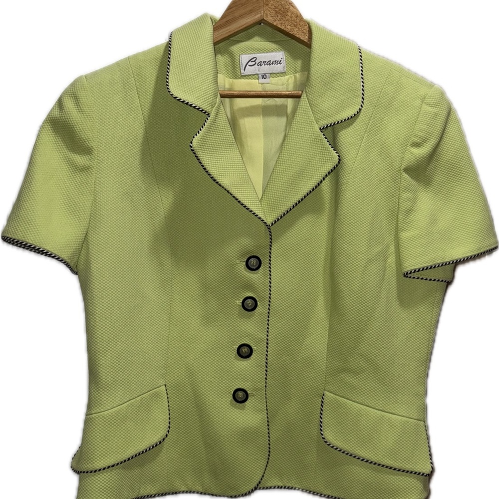 Barami Women's Bright Green Short Sleeve Blazer